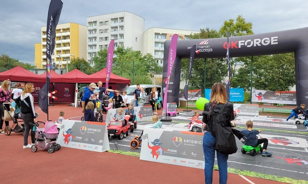 Katowice. Pikniki o bezpieczeństwie w ruchu drogowym. Atrakcje dla dzieci
