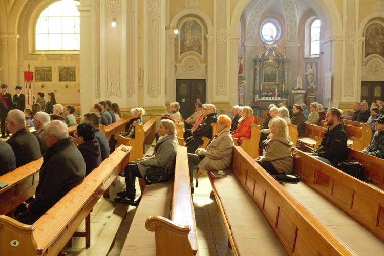 Wręczenie Krzyża "Pro Ecclesia et Pontifice" Hansowi Steinowi w Krzanowicach