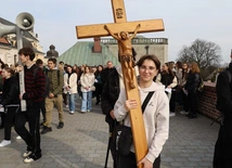 Spotkanie zakończyło się Drogą Krzyżową na wałach jasnogórskich. 