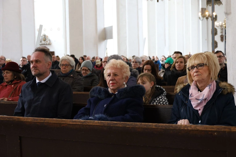 Odsłonięto tablicę upamiętniającą ks. Bernarda Wieckiego