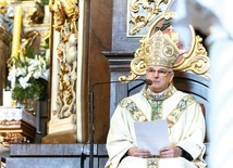 – Upominanie się o przywrócenie dobrego imienia ma sens – mówi biskup.