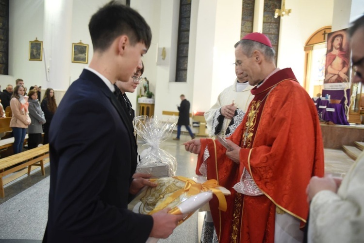 Bierzmowanie u bł. Karoliny w Tarnowie