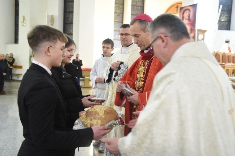 Bierzmowanie u bł. Karoliny w Tarnowie