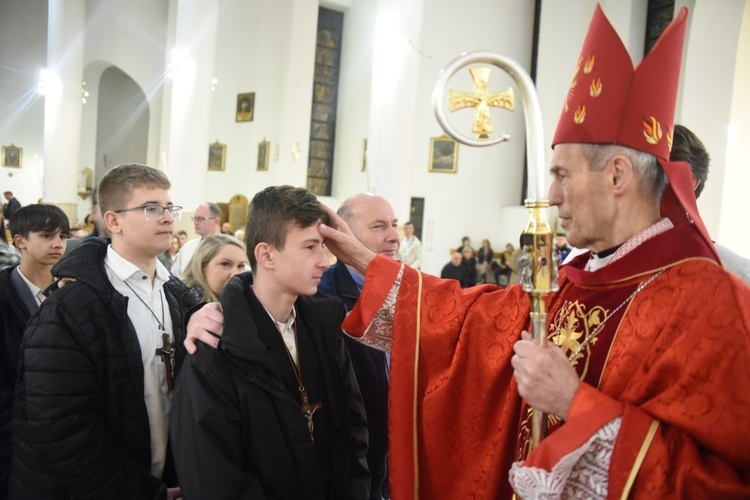 Bierzmowanie u bł. Karoliny w Tarnowie