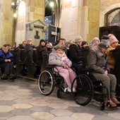 Archidiecezjalna Droga Krzyżowa osób chorych i z niepełnosprawnościami