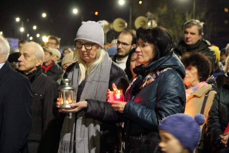 Biblijna Droga Krzyżowa ulicami Gądowa