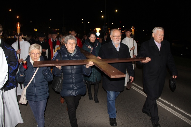 Biblijna Droga Krzyżowa ulicami Gądowa