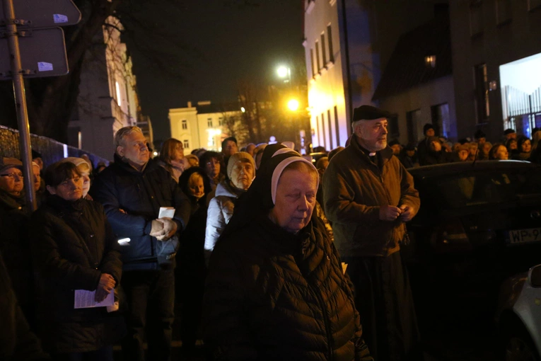 Płock. Droga Krzyżowa na Starym Mieście