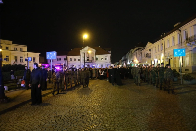 Płock. Droga Krzyżowa na Starym Mieście