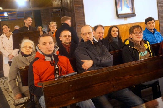 Eucharystia i spotkanie z abp. Rino Fisichellą