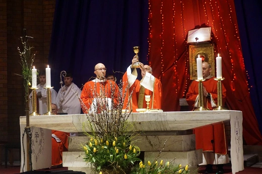 Eucharystia i spotkanie z abp. Rino Fisichellą