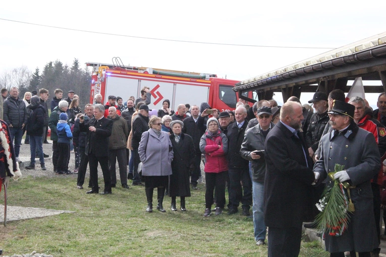 Tęgoborze. Pomnik dla mieszkańców Zawadki