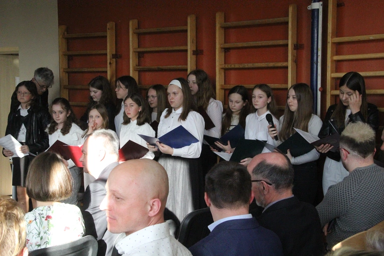 Kłodne. Sympozjum o św. Józefie