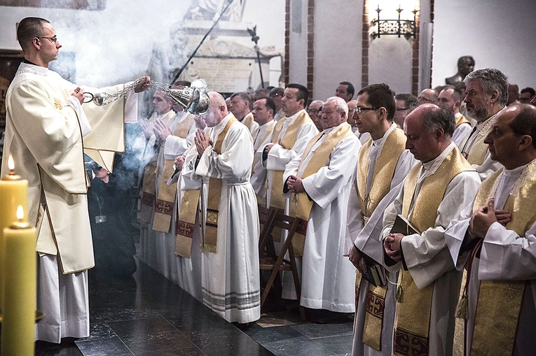 Prelegenci podkreślali, że w duszpasterstwie potrzebne są wrażliwość i  empatia.