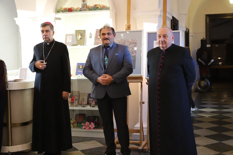 Otwarcie wystawy "Witaj, Ziemio łowicka"