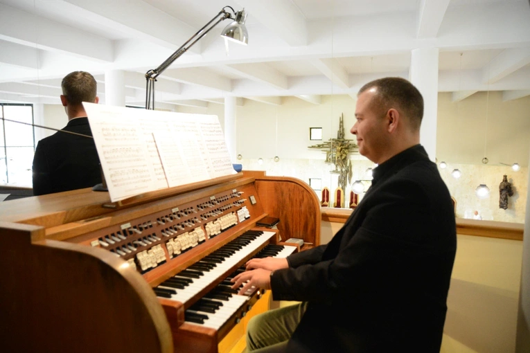 Rozpoczęcie Mszy Krzyżma