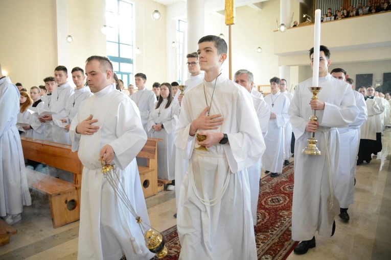 Rozpoczęcie Mszy Krzyżma