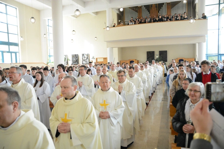 Rozpoczęcie Mszy Krzyżma