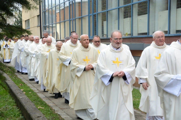 Rozpoczęcie Mszy Krzyżma