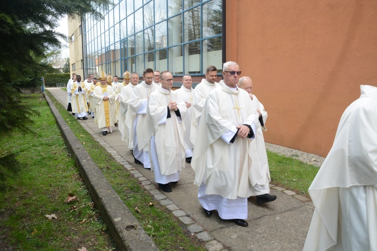 Rozpoczęcie Mszy Krzyżma