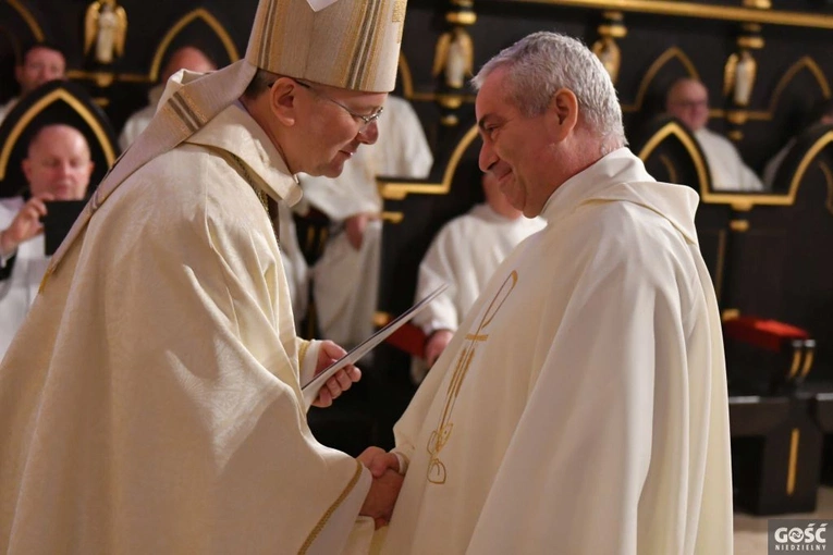 Odznaczenia i nominacje kapłańskie