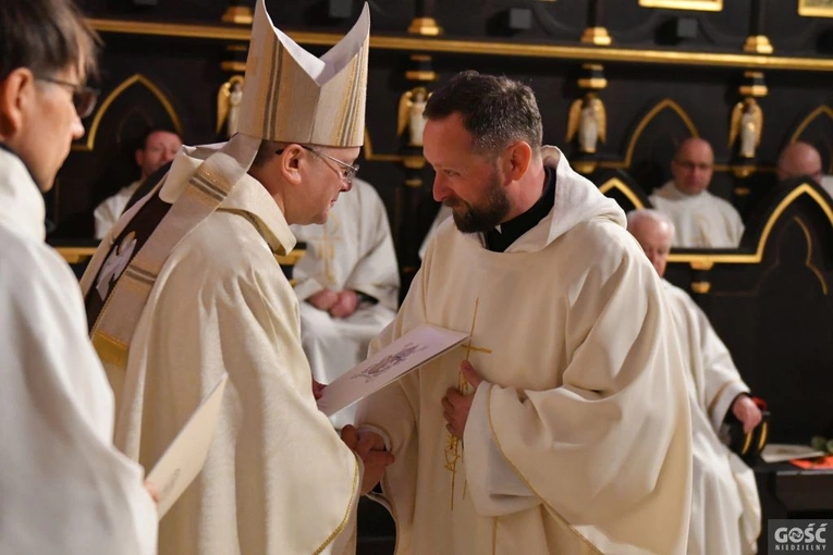 Odznaczenia i nominacje kapłańskie