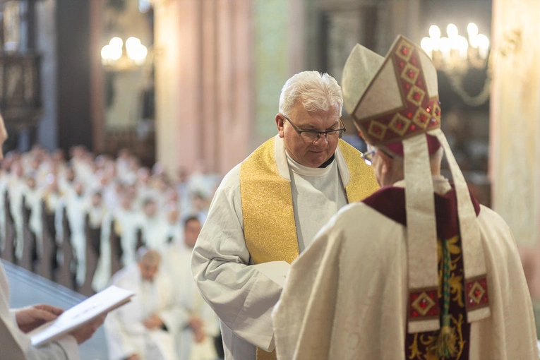 Msza Krzyżma w katedrze świdnickiej