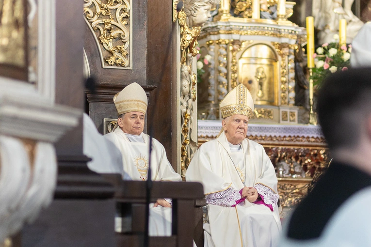 Msza Krzyżma w katedrze świdnickiej