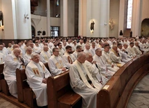 Msza Krzyżma w katowickiej katedrze