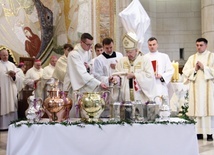 Mszą Krzyżma Świętego rozpoczął się w archidiecezji krakowskiej Kongres Eucharystyczny