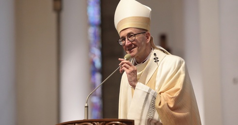 Abp Adrian Galbas po raz pierwszy przewodniczył Mszy Krzyżma.