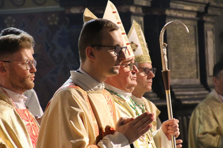 Płock. Msza Wieczerzy Pańskiej