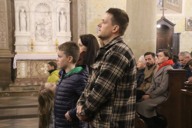 Płock. Msza Wieczerzy Pańskiej