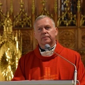 Bp Piotr Turzyński zaapelował, aby bronić krzyża