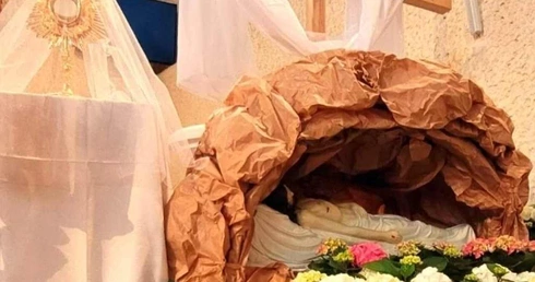 Groby Pańskie w diecezji legnickiej