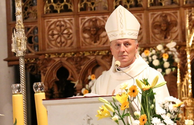 Świąteczne życzenia bp. Marka Solarczyka