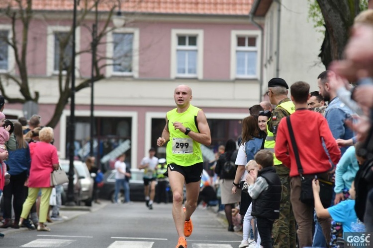 To już dziesiąta edycja Biegu do Pustego Grobu