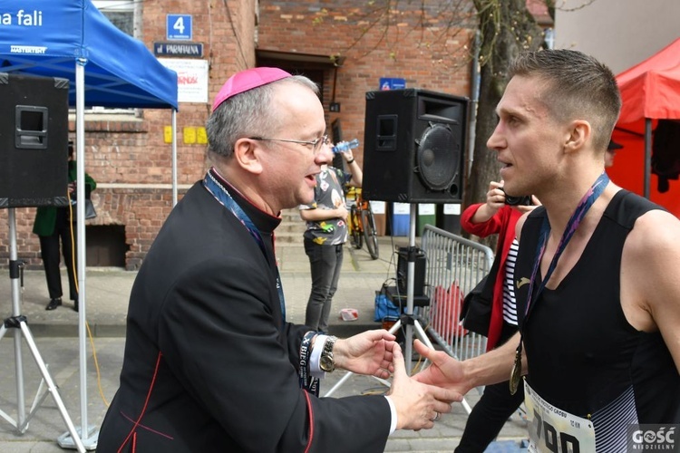 To już dziesiąta edycja Biegu do Pustego Grobu