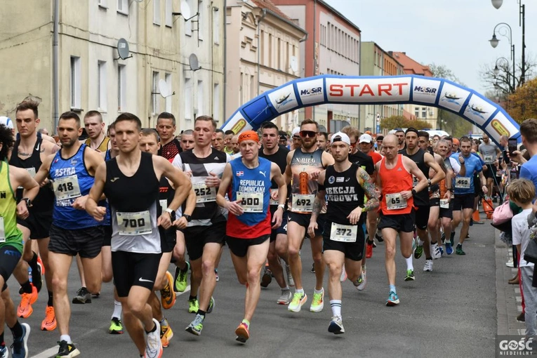 To już dziesiąta edycja Biegu do Pustego Grobu