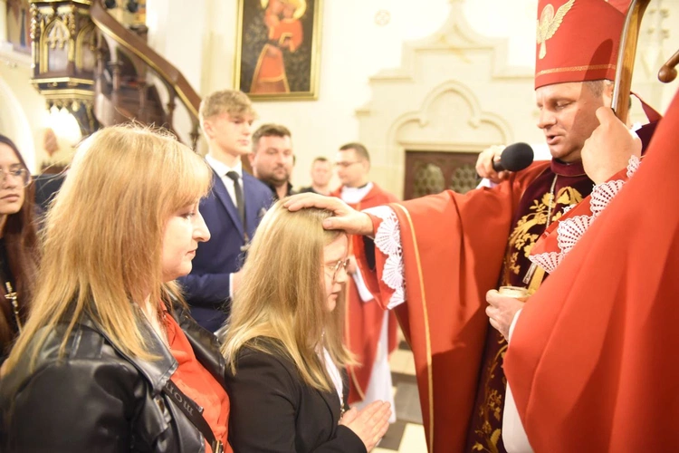 Bierzmowanie w Ciężkowicach 2024