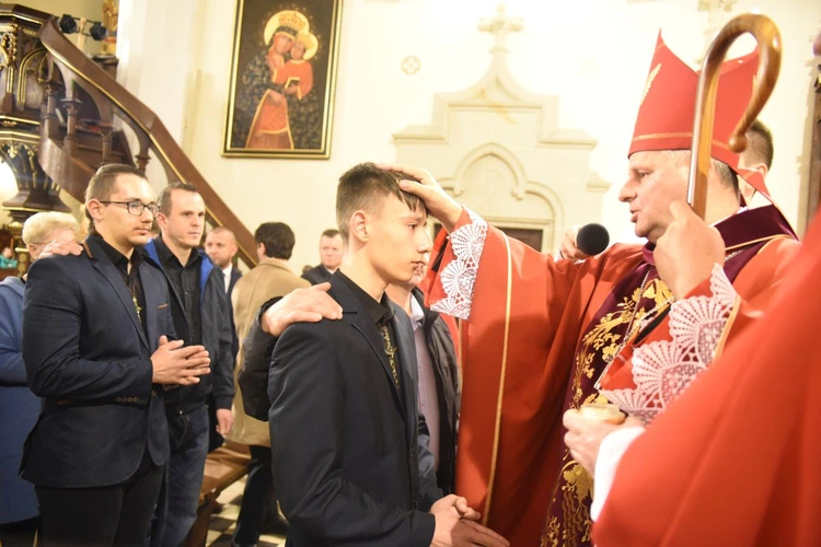 Bierzmowanie w Ciężkowicach 2024