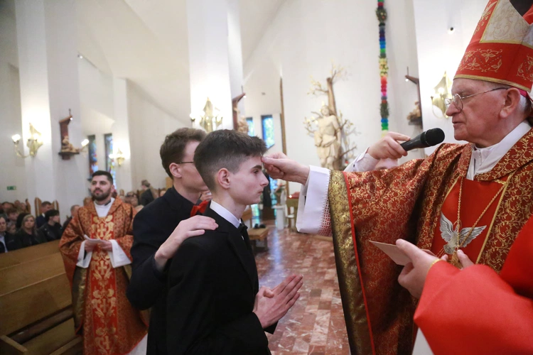 Bierzmowanie w Łososinie Dolnej 2024