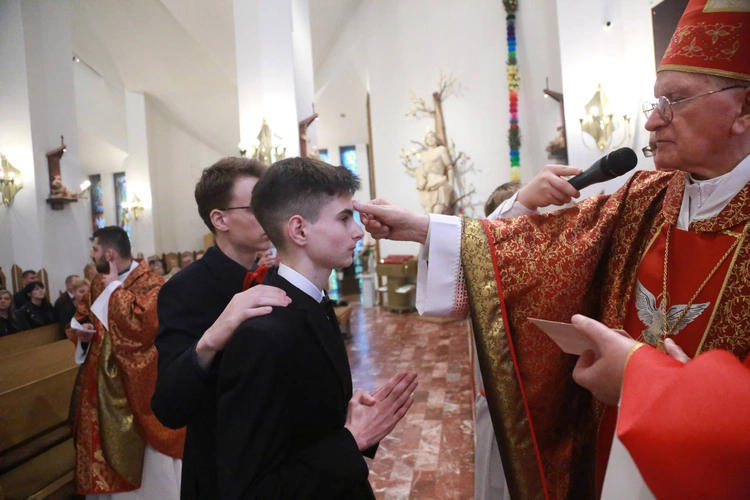 Bierzmowanie w Łososinie Dolnej 2024