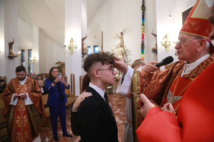 Bierzmowanie w Łososinie Dolnej 2024