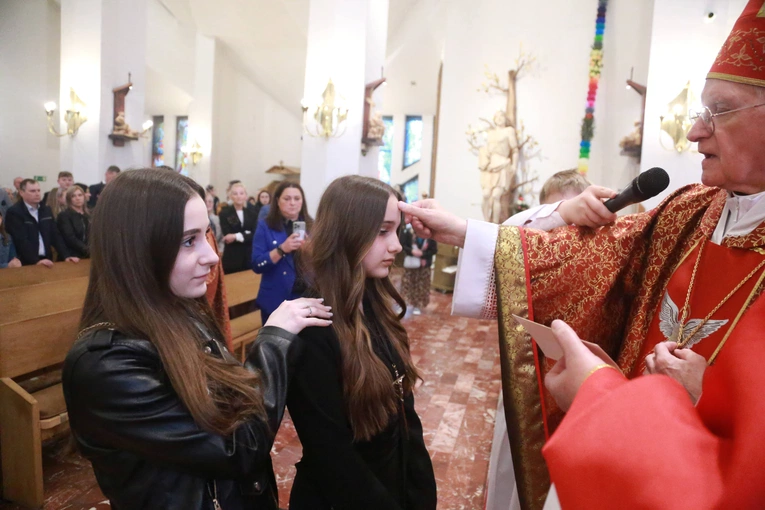 Bierzmowanie w Łososinie Dolnej 2024
