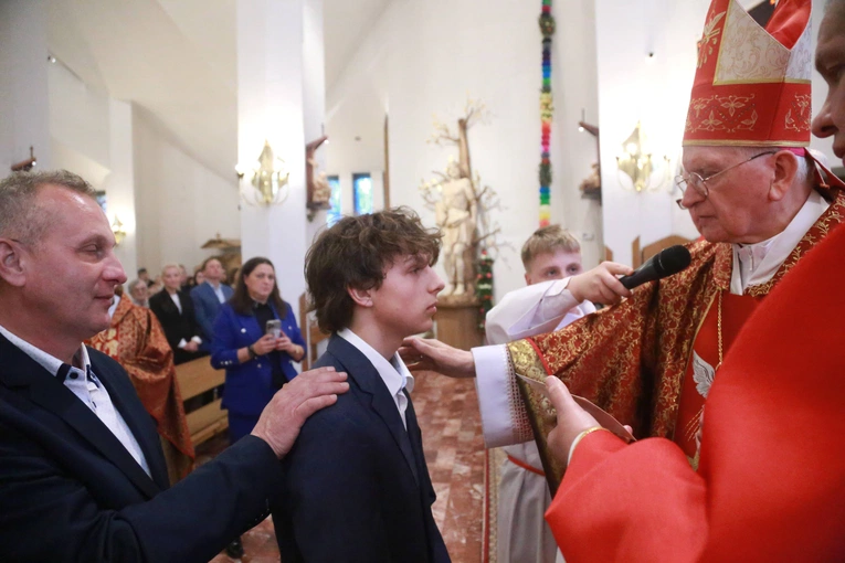 Bierzmowanie w Łososinie Dolnej 2024