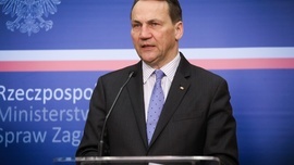 Minister Sikorski: Putin musi zrozumieć, że Sojusz stać na długi konflikt