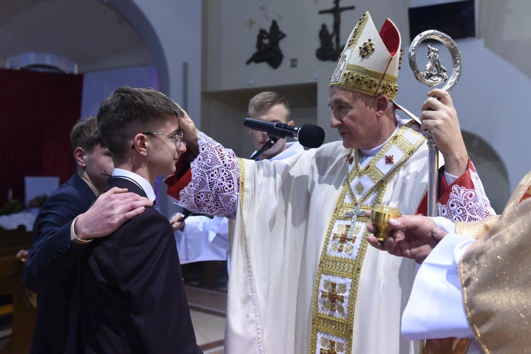 Bierzmowanie w Słopnicach Dolnych 2024