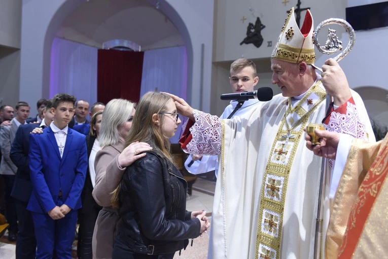 Bierzmowanie w Słopnicach Dolnych 2024