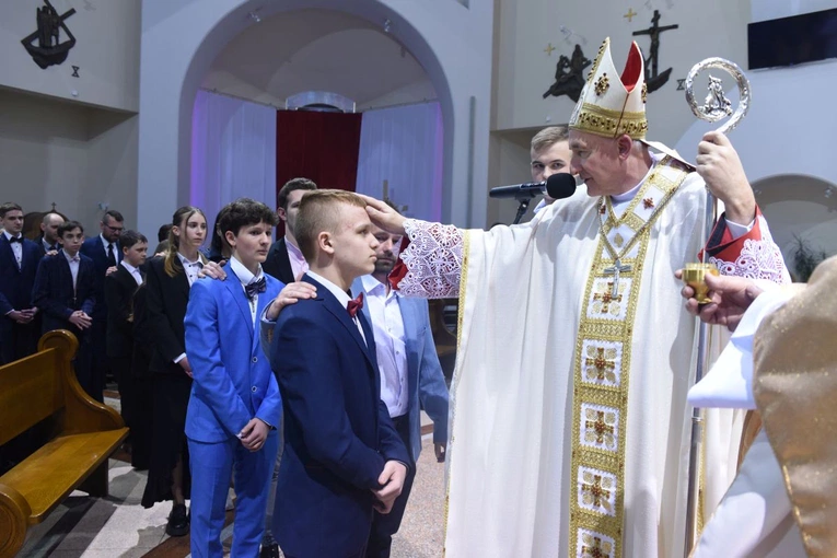 Bierzmowanie w Słopnicach Dolnych 2024
